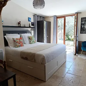 Gasthof Le Frangipanier, Le Barroux
